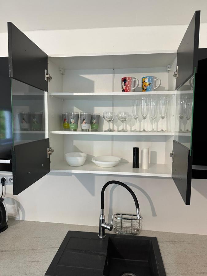 Apartman Byt 75M2 Klid Priroda Pro Rodinu Prag Eksteriør billede
